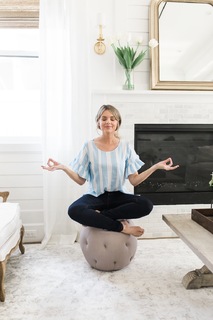 Ali Fedotowsky feet photo 5