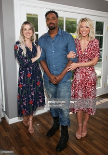 Ali Fedotowsky feet photo 19