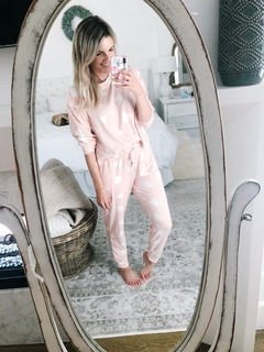 Ali Fedotowsky feet photo 19