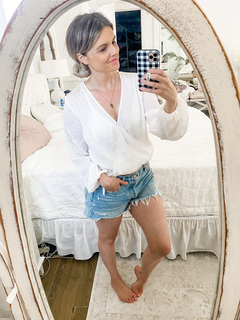 Ali Fedotowsky feet photo 16