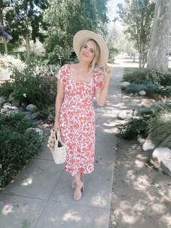 Ali Fedotowsky feet photo 5