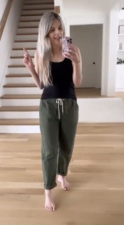 Ali Fedotowsky feet photo 11
