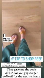 Ali Fedotowsky feet photo 10