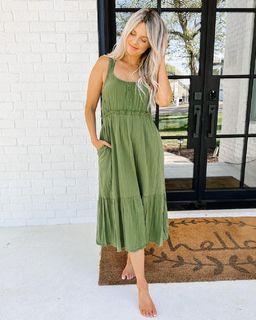 Ali Fedotowsky feet photo 18