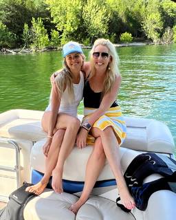 Ali Fedotowsky feet photo 11