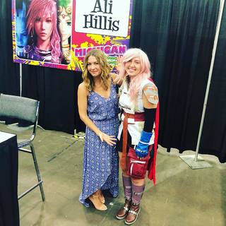 Ali Hillis feet photo 10