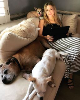 Ali Hillis feet photo 7