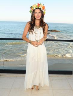 Ali Landry feet photo thumbnail