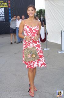 Ali Landry feet photo thumbnail