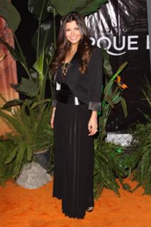 Ali Landry feet photo thumbnail