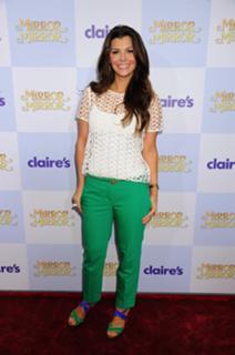 Ali Landry feet photo thumbnail