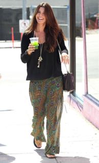 Ali Landry feet photo thumbnail