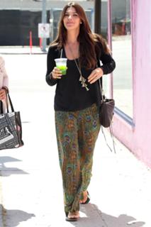 Ali Landry feet photo thumbnail