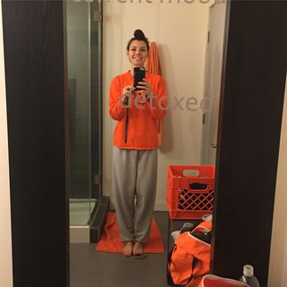 Ali Landry feet photo thumbnail