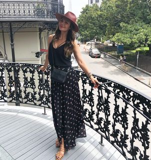 Ali Landry feet photo thumbnail