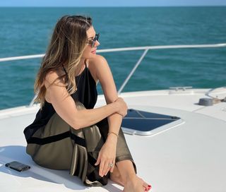 Ali Landry feet photo thumbnail