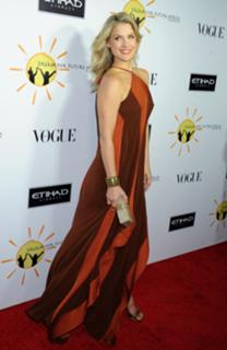 Ali Larter feet photo thumbnail