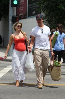 Ali Larter feet photo thumbnail