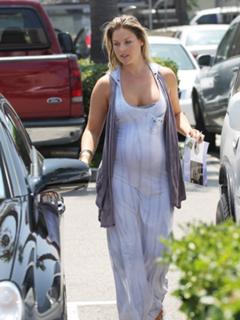 Ali Larter feet photo thumbnail
