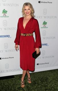 Ali Larter feet photo thumbnail