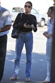Ali MacGraw feet photo 5