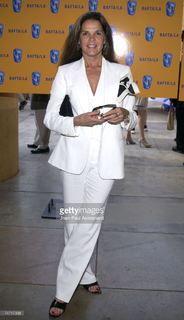Ali MacGraw feet photo 20