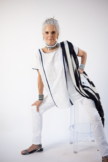 Ali MacGraw feet photo 19