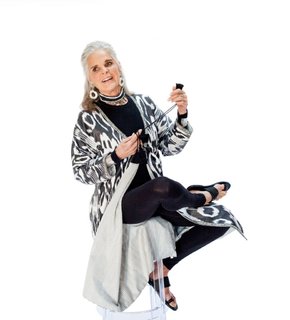 Ali MacGraw feet photo 13