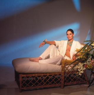 Ali MacGraw feet photo 18