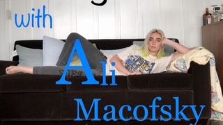 Ali Macofsky feet photo 1