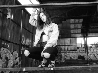 Ali Macofsky feet photo 2