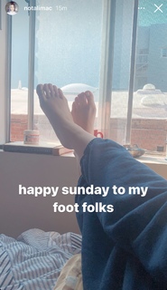 Ali Macofsky feet photo 11