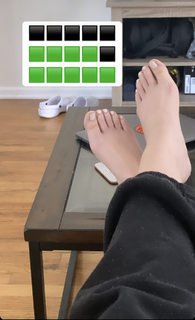 Ali Macofsky feet photo 7