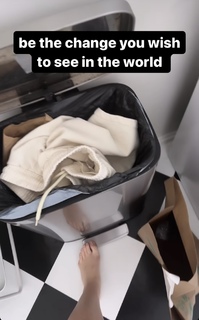 Ali Macofsky feet photo 12