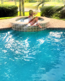 Ali Spagnola feet photo 3
