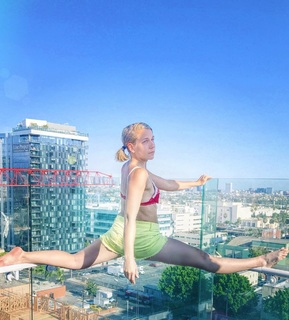 Ali Spagnola feet photo 12