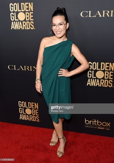 Ali Wong feet photo thumbnail