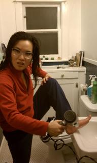 Ali Wong feet photo thumbnail