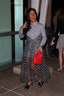 Ali Wong feet photo thumbnail