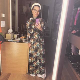 Ali Wong feet photo thumbnail