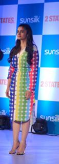 Alia Bhatt feet photo thumbnail