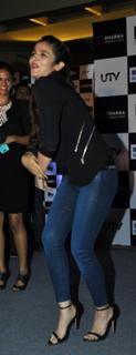 Alia Bhatt feet photo thumbnail