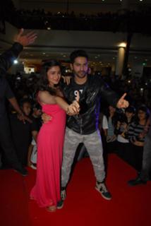 Alia Bhatt feet photo thumbnail