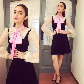 Alia Bhatt feet photo thumbnail