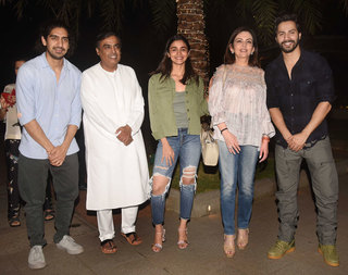 Alia Bhatt feet photo thumbnail