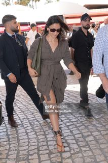 Alia Bhatt feet photo thumbnail