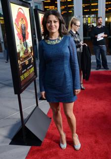 Alia Shawkat feet photo thumbnail