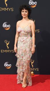 Alia Shawkat feet photo thumbnail