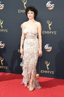 Alia Shawkat feet photo thumbnail