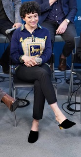 Alia Shawkat feet photo thumbnail